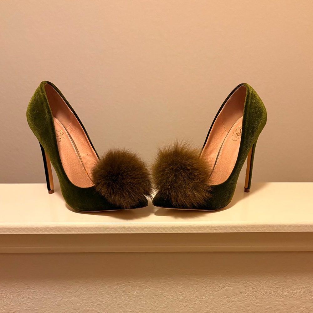 Chic Olive Velvet Heels with Pom Pom